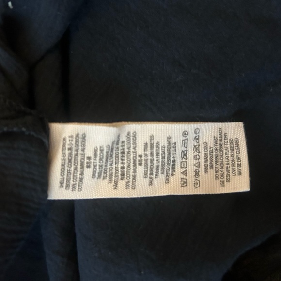 Free People size L cutout blouse in navy size L great used condition - Picture 4 of 16